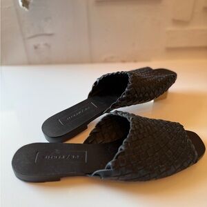 Either|Or The Woven Slide | Black Leather Slip-on Sandals | Size 9
